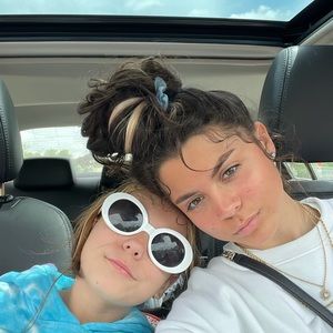 Meet your Posher, Calista